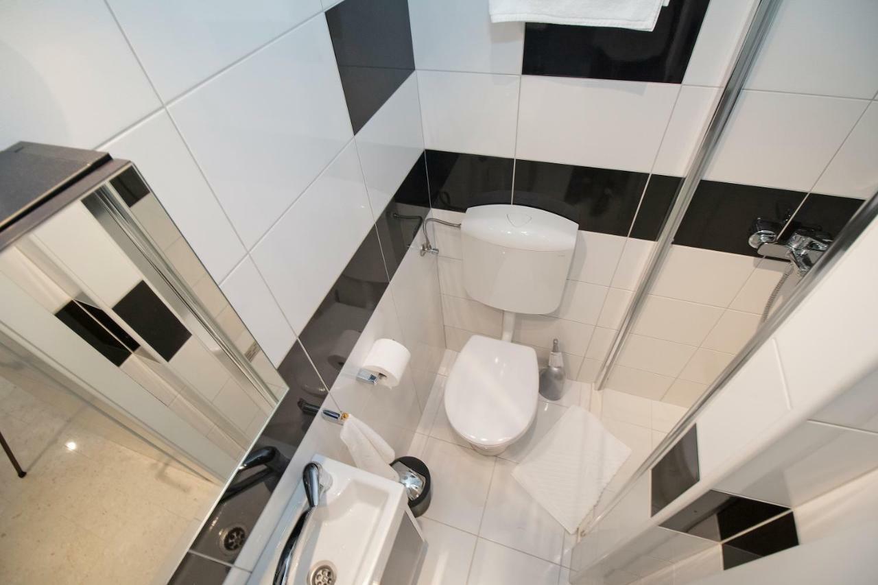 Caisa- Luxury Apartment 20 M From The Sea Zára Kültér fotó