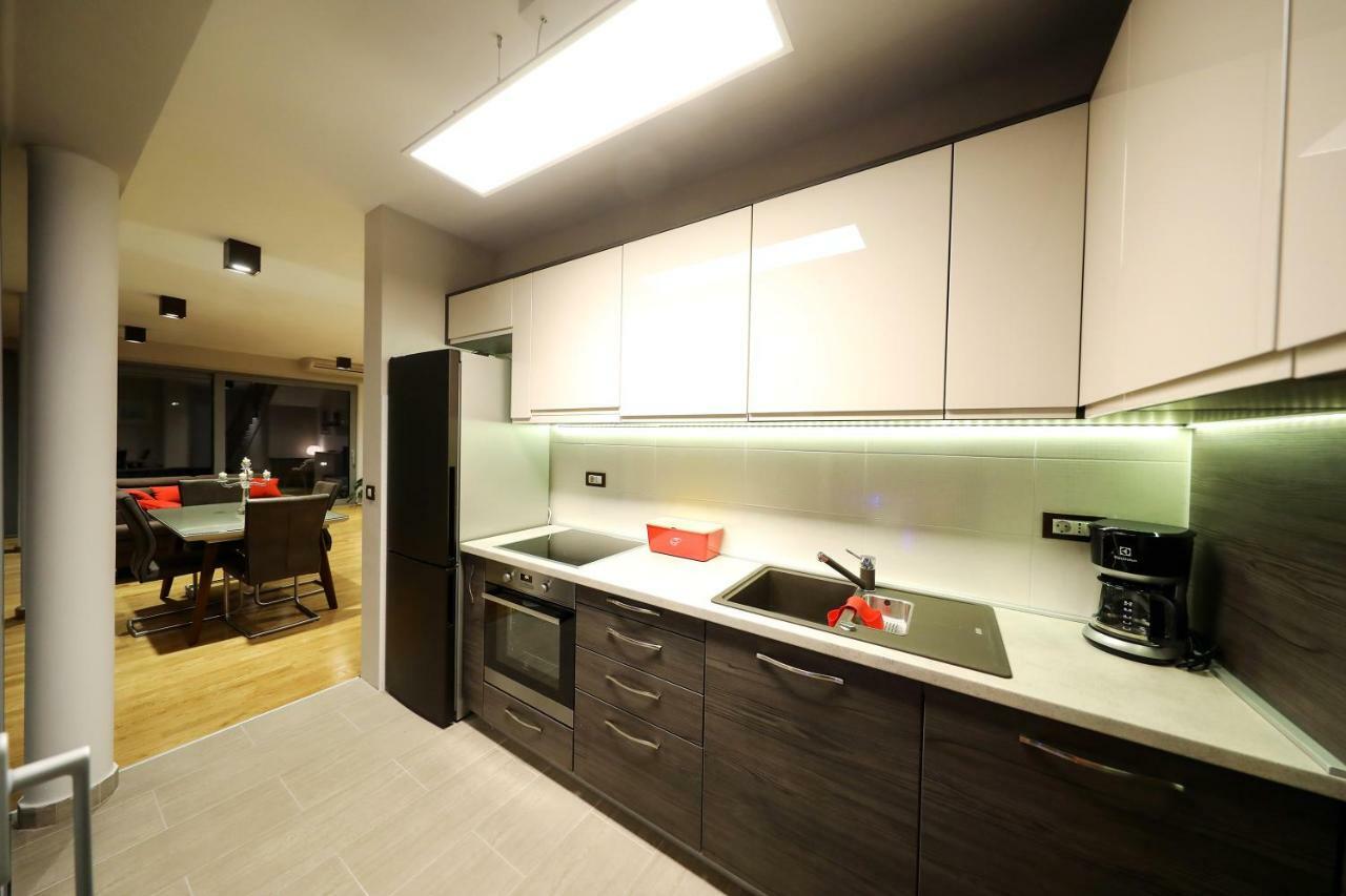 Caisa- Luxury Apartment 20 M From The Sea Zára Kültér fotó